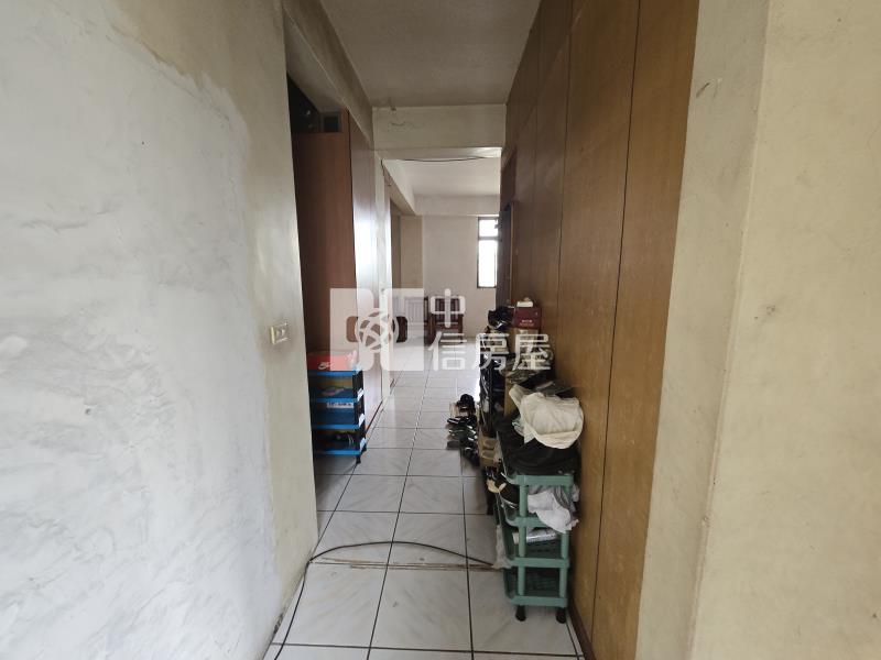 中壢體育園區雙面寬方正大透天房屋室內格局與周邊環境