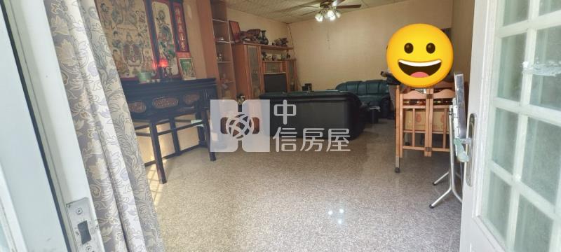 大園市中心大地坪透天金店面房屋室內格局與周邊環境