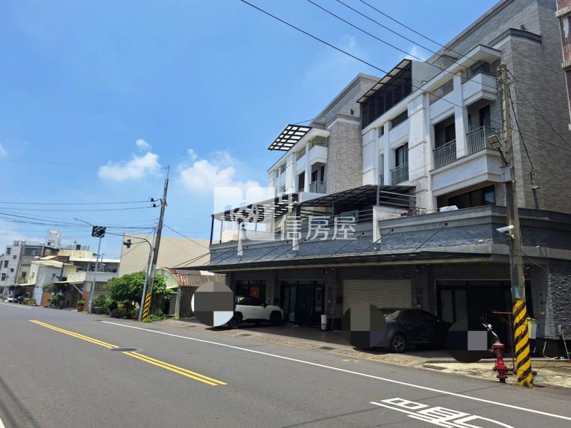歸仁成功13年透天房屋室內格局與周邊環境
