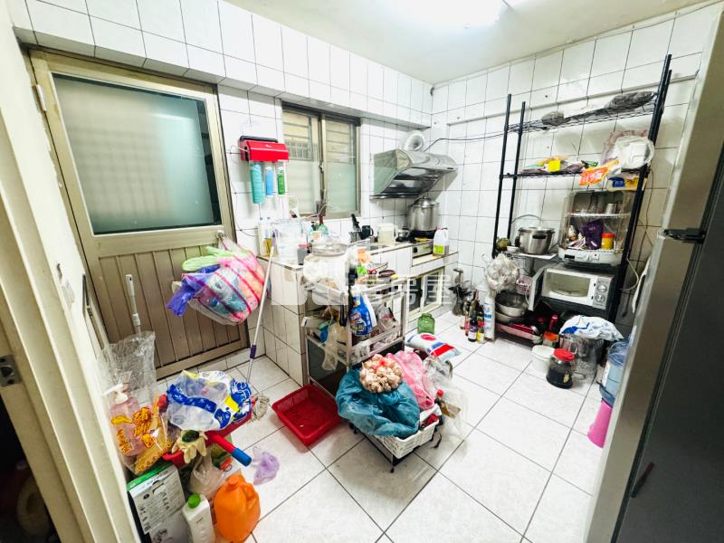 【專任】過嶺商圈、庭院別墅房屋室內格局與周邊環境