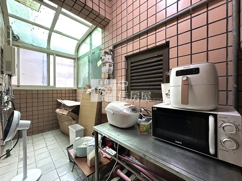 中國江山三房房屋室內格局與周邊環境