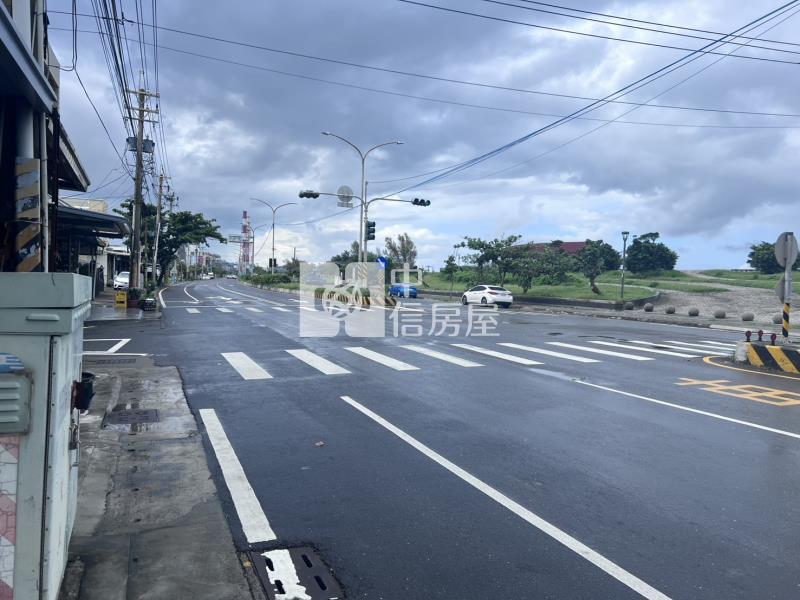茄萣海景第一排店面住家房屋室內格局與周邊環境