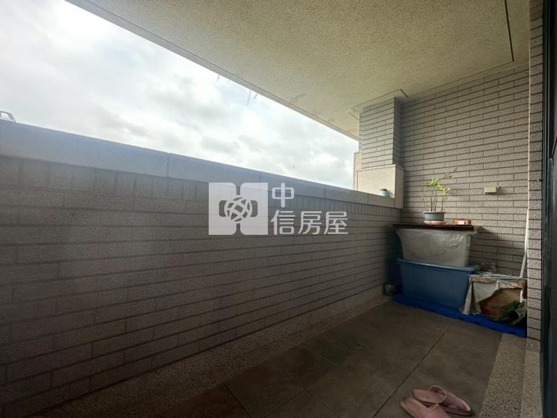 11期順天敦凰精緻裝潢四房雙主臥四平車房屋室內格局與周邊環境