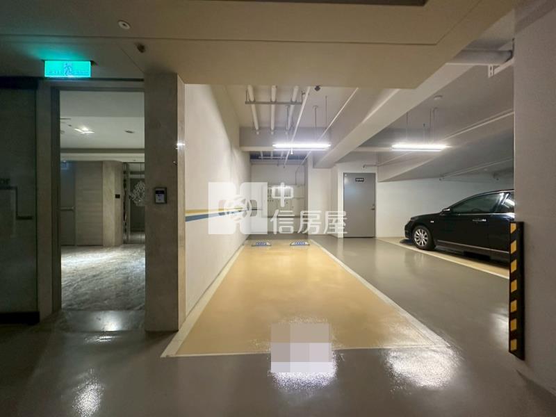 11期順天敦凰精緻裝潢四房雙主臥四平車房屋室內格局與周邊環境