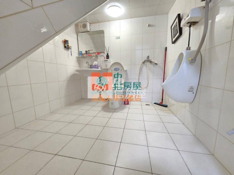 崙背市區漂亮別墅房屋室內格局與周邊環境