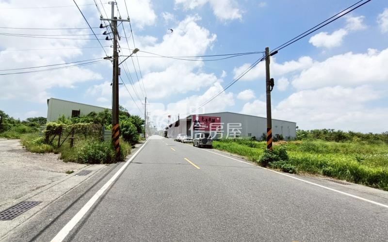安南區本原街10米路大面寬千坪都內農地房屋室內格局與周邊環境