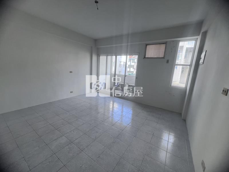 永康正強街車庫別墅房屋室內格局與周邊環境