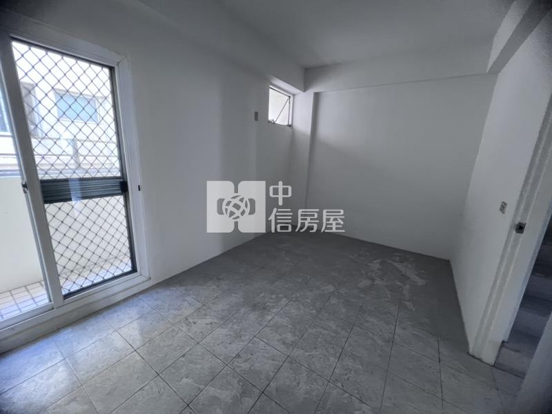 永康正強街車庫別墅房屋室內格局與周邊環境