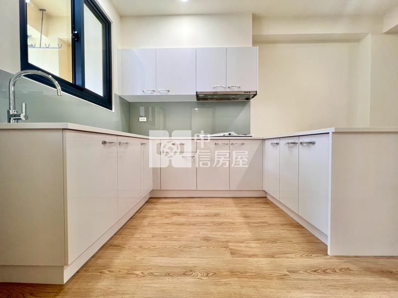 一中商圈旁三房二樓健身美寓房屋室內格局與周邊環境