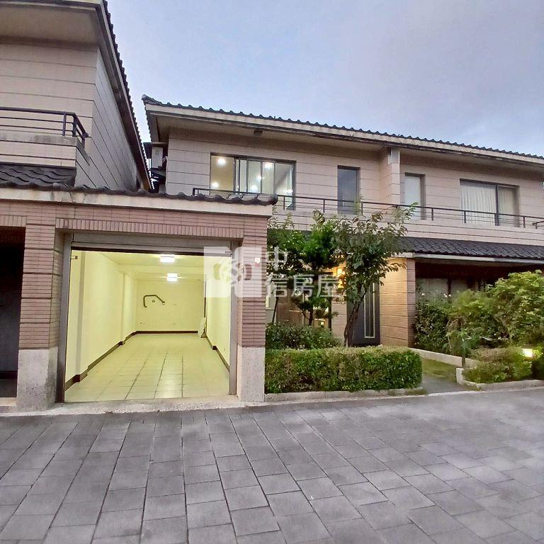 好市多 社區型雙車位別墅(中信卓越團隊)房屋室內格局與周邊環境