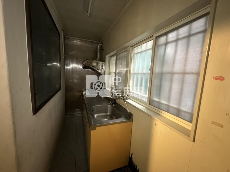 平鎮水岸景觀透天房屋室內格局與周邊環境