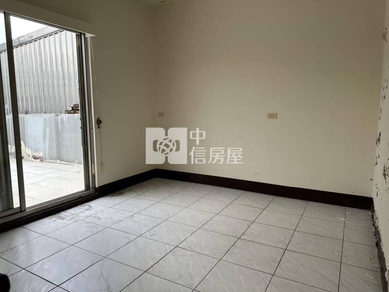 平鎮水岸景觀透天房屋室內格局與周邊環境