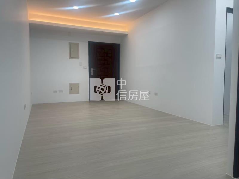 平鎮高中中悅桂冠整新三房房屋室內格局與周邊環境