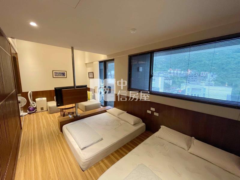 新潤峰礁溪極簡風邊間漂亮山景溫泉宅房屋室內格局與周邊環境