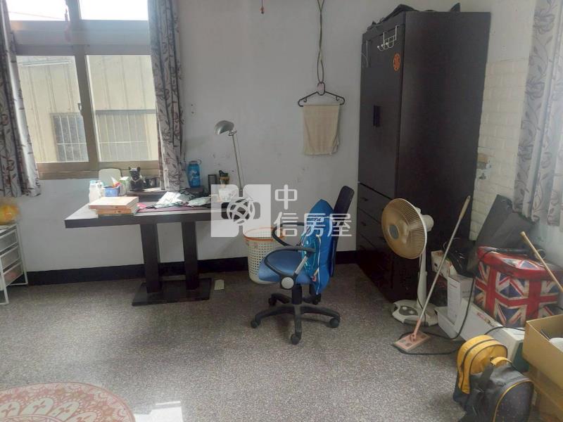 斗六近大學路別墅房屋室內格局與周邊環境