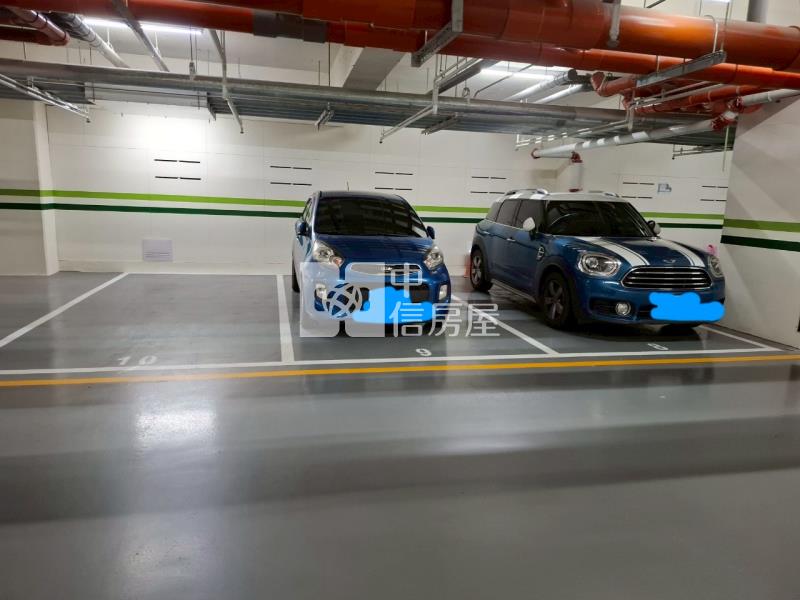 亞灣軟科1年多時尚宅+B1平車房屋室內格局與周邊環境