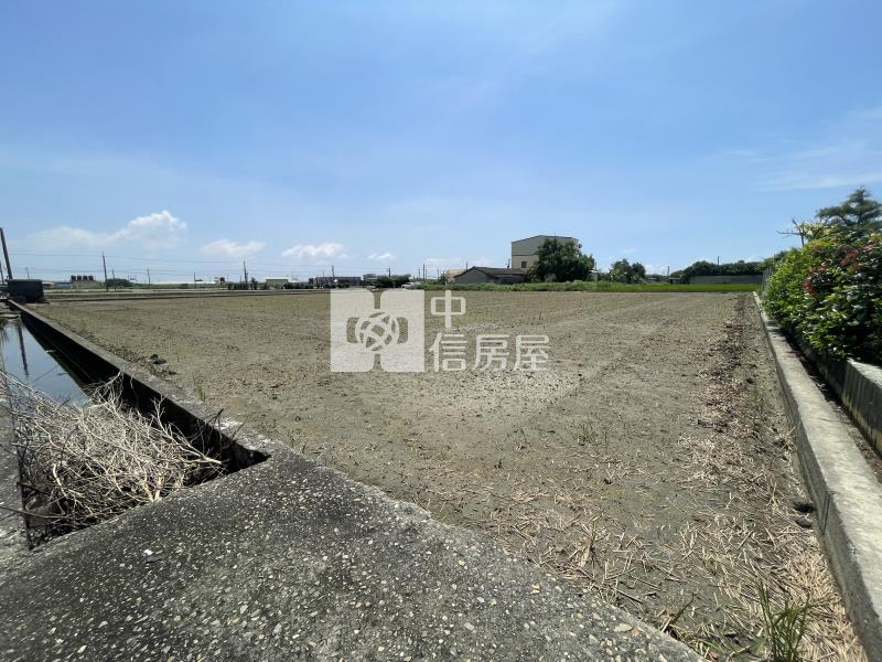 彰化縣芳苑鄉農地房屋室內格局與周邊環境