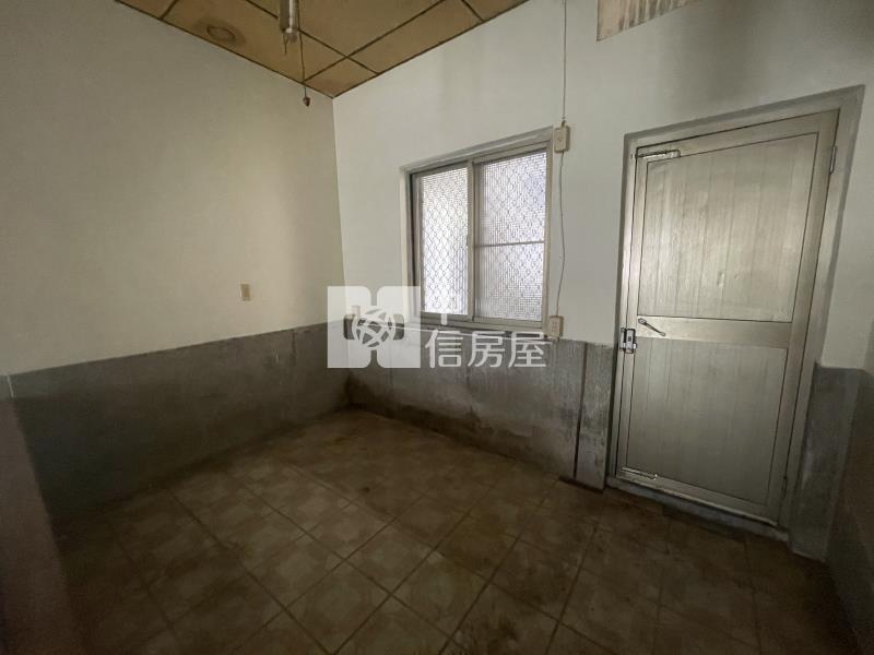 國民市場懷舊透天宅房屋室內格局與周邊環境