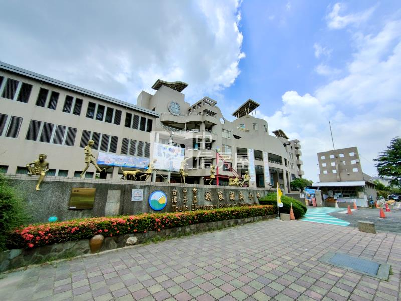 頭家國小旁面寬建地房屋室內格局與周邊環境