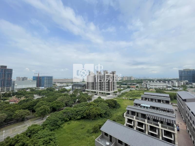 【神馬】客運園區【華登新城峰】高樓景觀大2房房屋室內格局與周邊環境