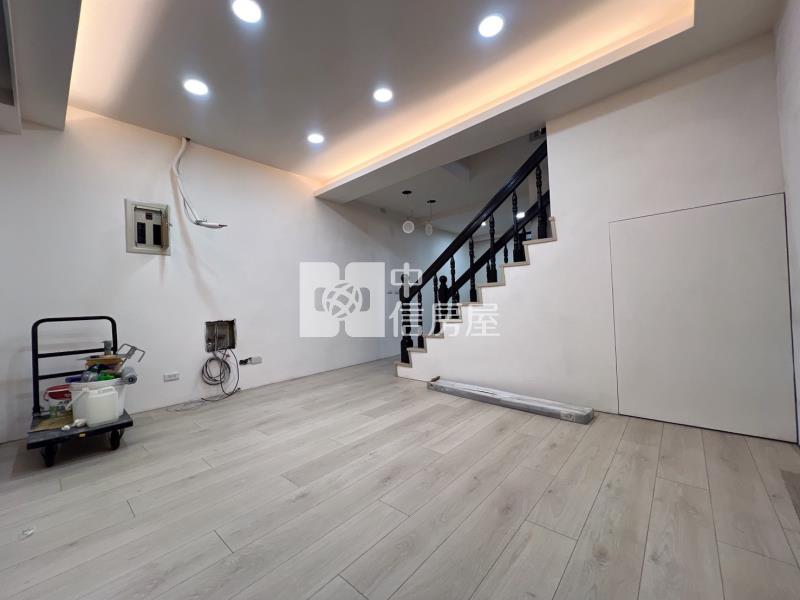 【安家】大園聯大花園美透天房屋室內格局與周邊環境