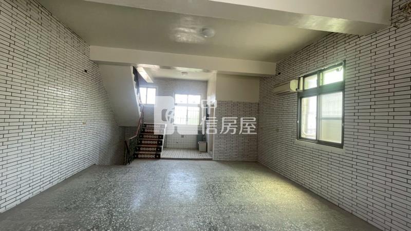 後龍邊間低總價透天房屋室內格局與周邊環境