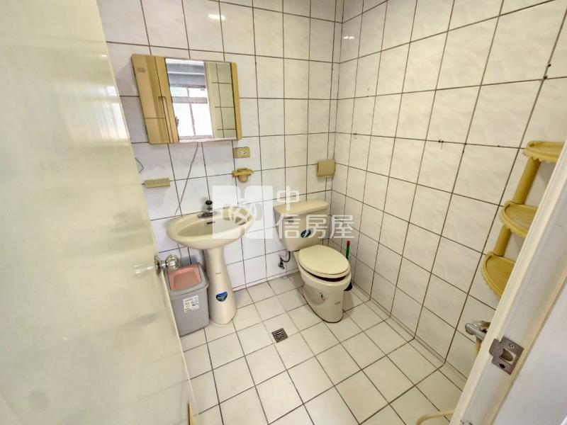 台北新都雅典美3房房屋室內格局與周邊環境