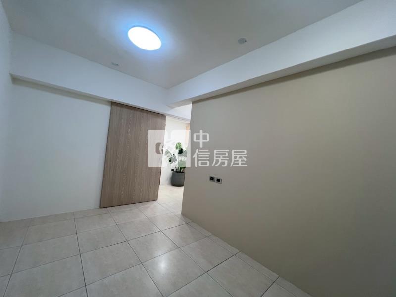 民權路低總價美二房房屋室內格局與周邊環境