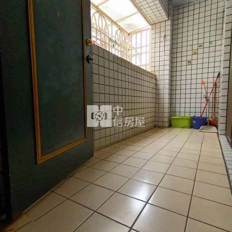 (A)華勛張三的家2樓(中信卓越團隊)房屋室內格局與周邊環境
