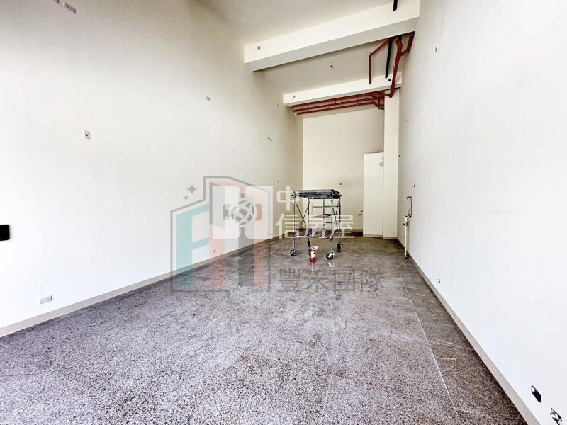 【豐禾】平鎮南勢重劃區金店面B房屋室內格局與周邊環境