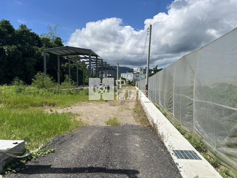 大成都計內小小田房屋室內格局與周邊環境