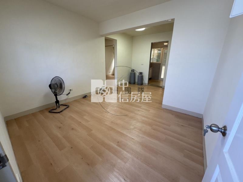 幼獅交流道整新美寓房屋室內格局與周邊環境