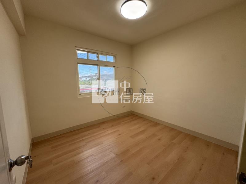 幼獅交流道整新美寓房屋室內格局與周邊環境