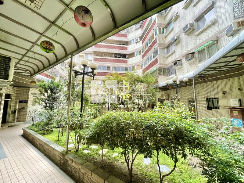 文華高中書香樓4房美廈房屋室內格局與周邊環境