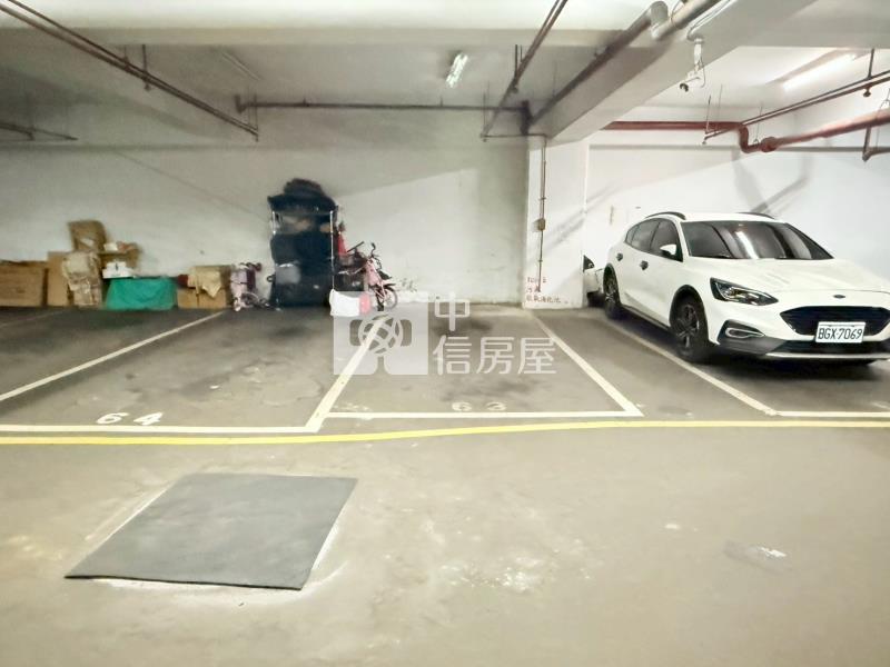 黎明新天地兩房平車房屋室內格局與周邊環境
