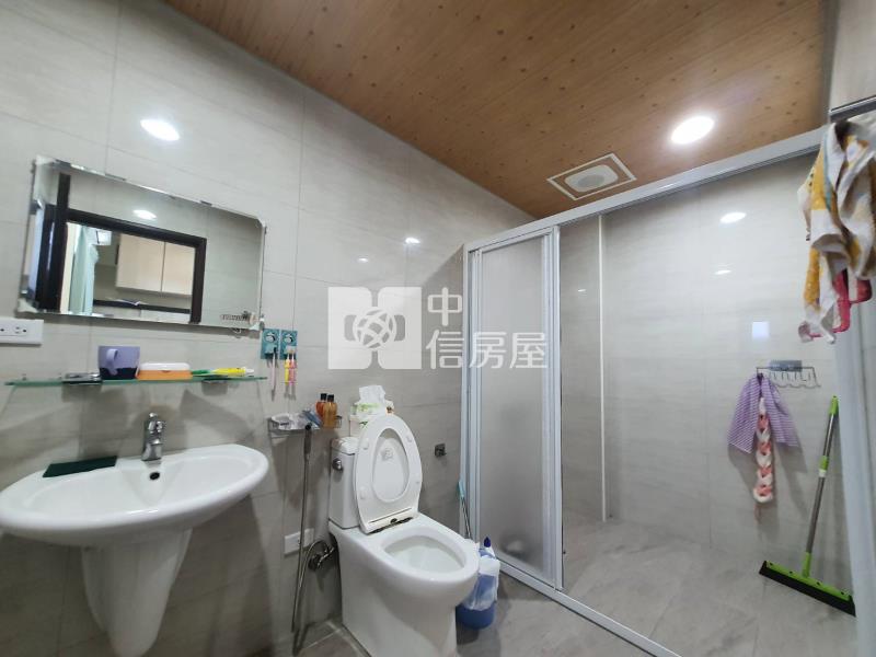 九如市區大地坪孝親三車墅房屋室內格局與周邊環境
