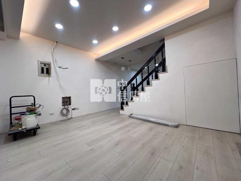 大園聯大透天房屋室內格局與周邊環境
