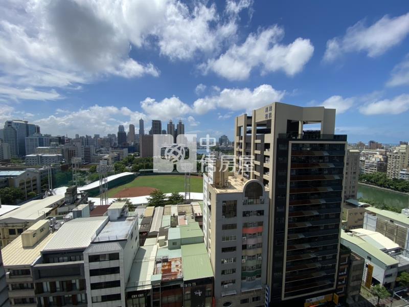 愛河畔前金國中景觀大樓房屋室內格局與周邊環境