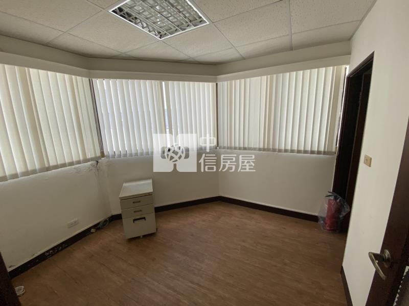 愛河畔前金國中景觀大樓房屋室內格局與周邊環境