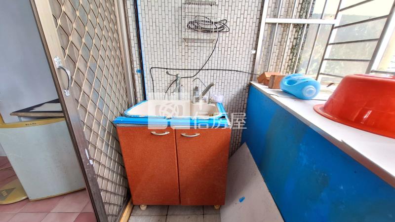 礁溪火車站旁低總價溫泉套房房屋室內格局與周邊環境
