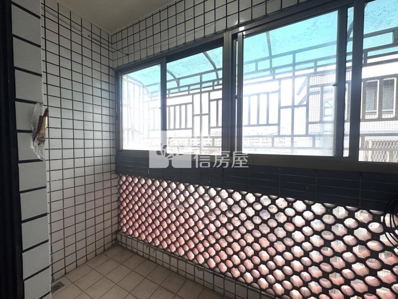 華勛商圈2房美公寓房屋室內格局與周邊環境