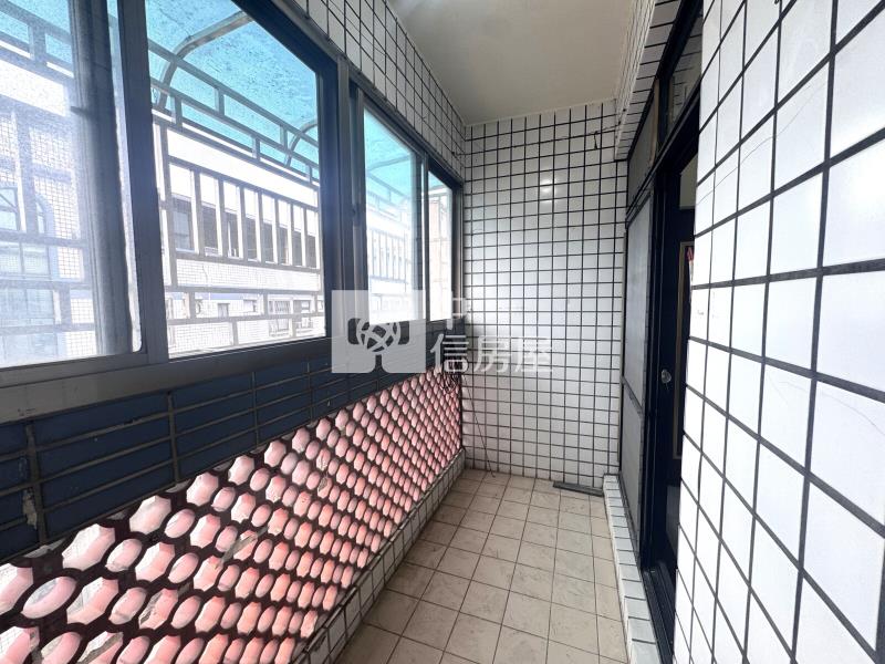 華勛商圈2房美公寓房屋室內格局與周邊環境