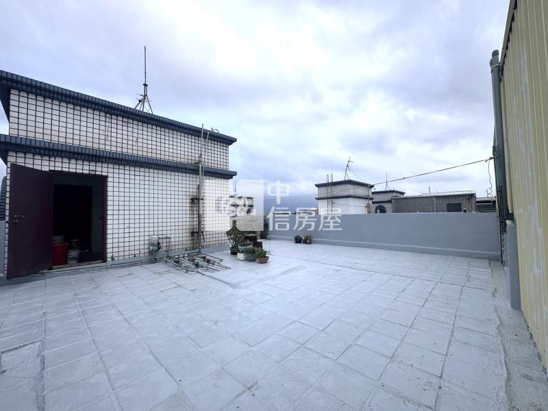 華勛商圈2房美公寓房屋室內格局與周邊環境