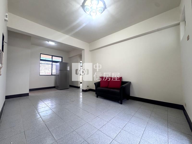 華勛商圈2房美公寓房屋室內格局與周邊環境