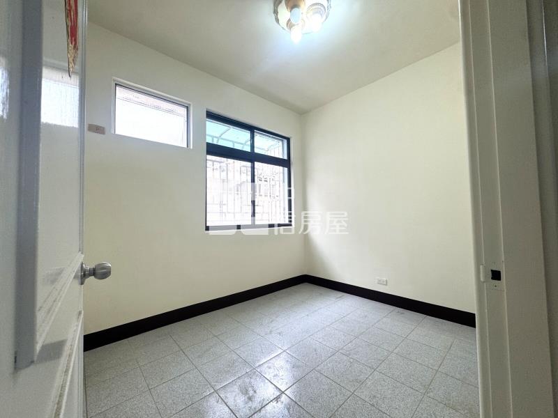 華勛商圈2房美公寓房屋室內格局與周邊環境