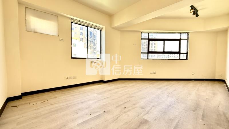 忠福.SOGO整新兩房車房屋室內格局與周邊環境