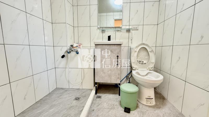 忠福.SOGO整新兩房車房屋室內格局與周邊環境