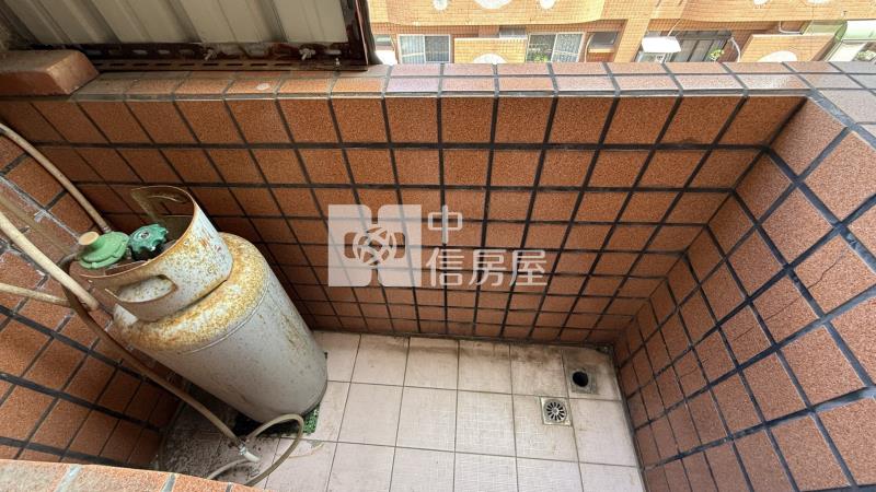 忠福.SOGO整新兩房車房屋室內格局與周邊環境