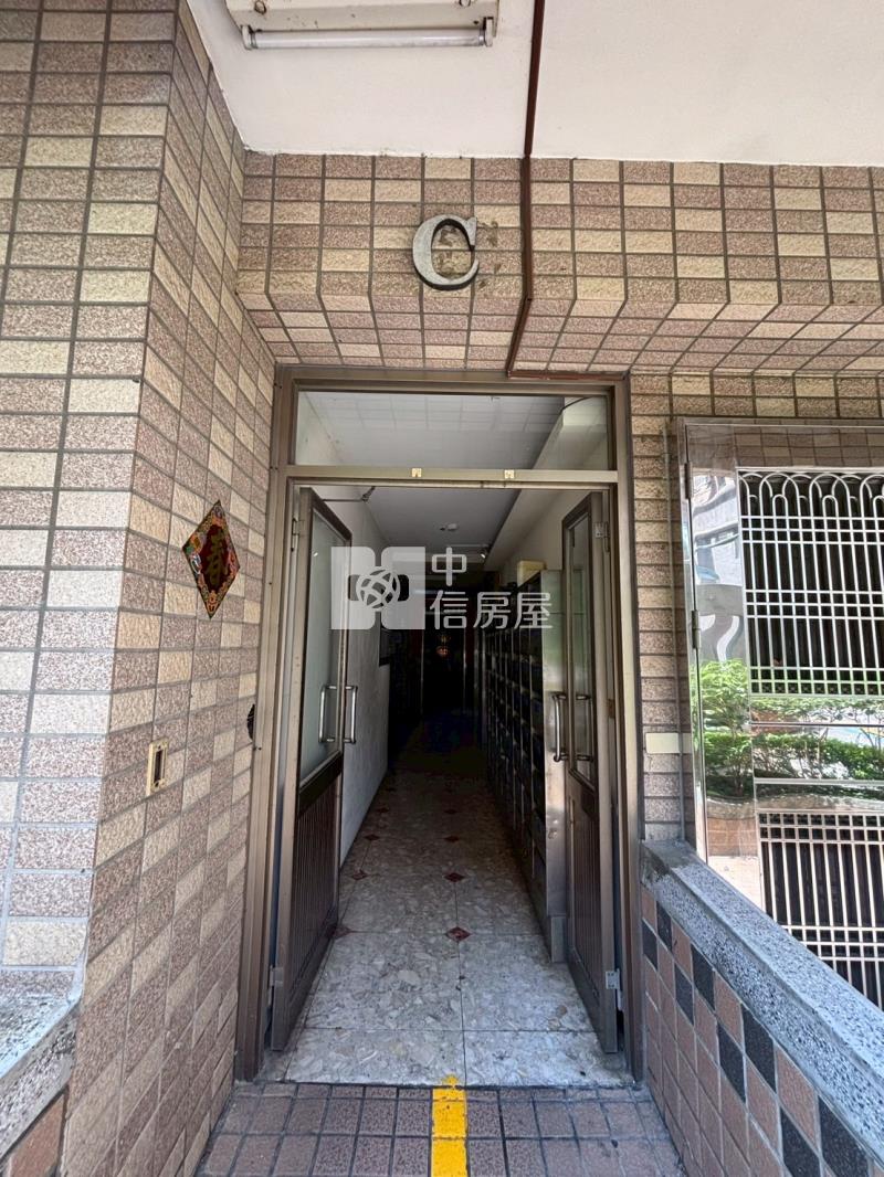 精武車站美麗殿視野3房附車位房屋室內格局與周邊環境