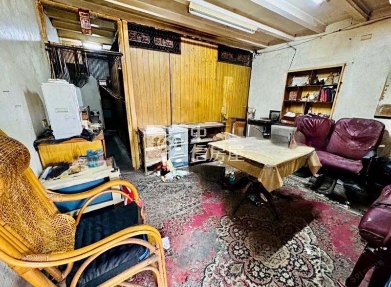 苗栗買地送合法平房房屋室內格局與周邊環境